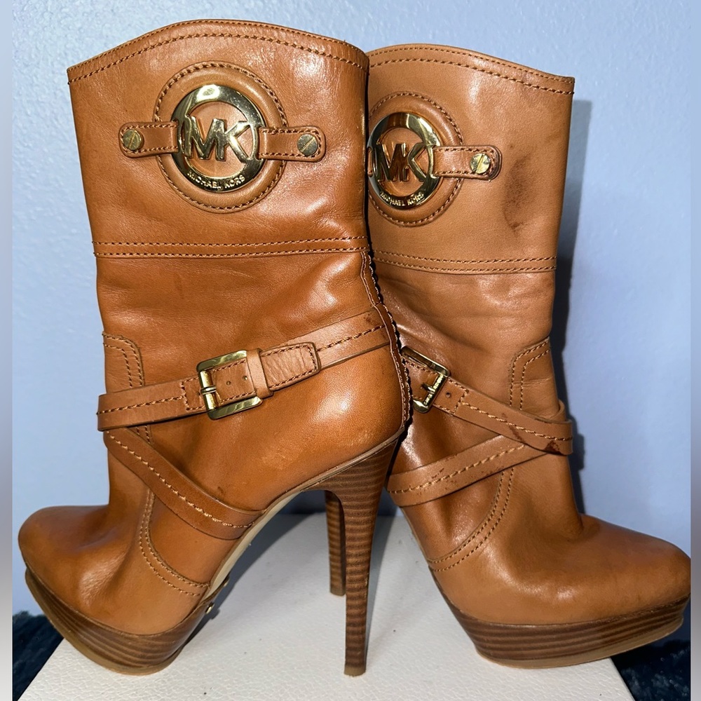 MK Boots
